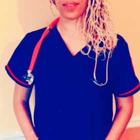 Nicole Henry, RN’s headshot.