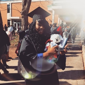 Angelle Thompson’s headshot.