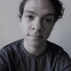 Keontae Gibson’s headshot.