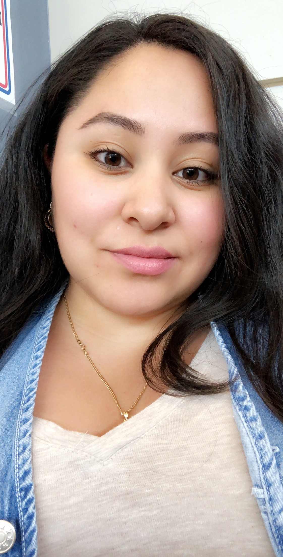 Placeholder headshot for Leticia Hernandez.