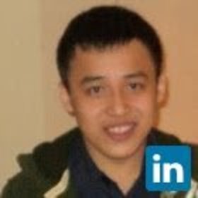 Hoa Pham’s headshot.