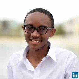 Jonathan Pinder’s headshot.