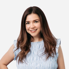Darcy Huff’s headshot.