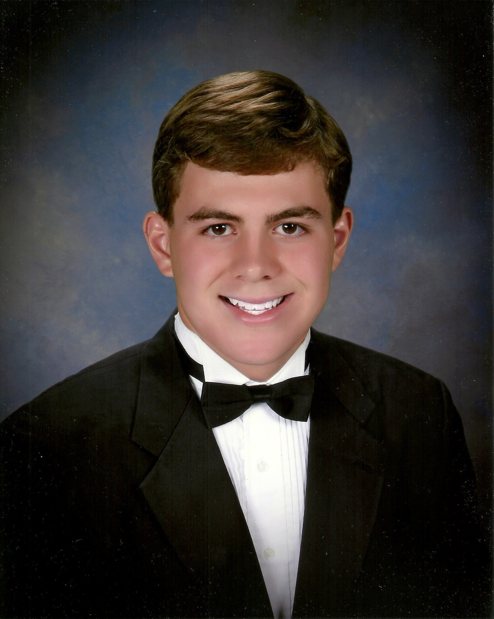 Placeholder headshot for Michael Holtzclaw.