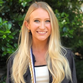 Anna Pethel’s headshot.