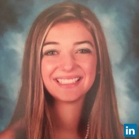 Emma Vincola’s headshot.