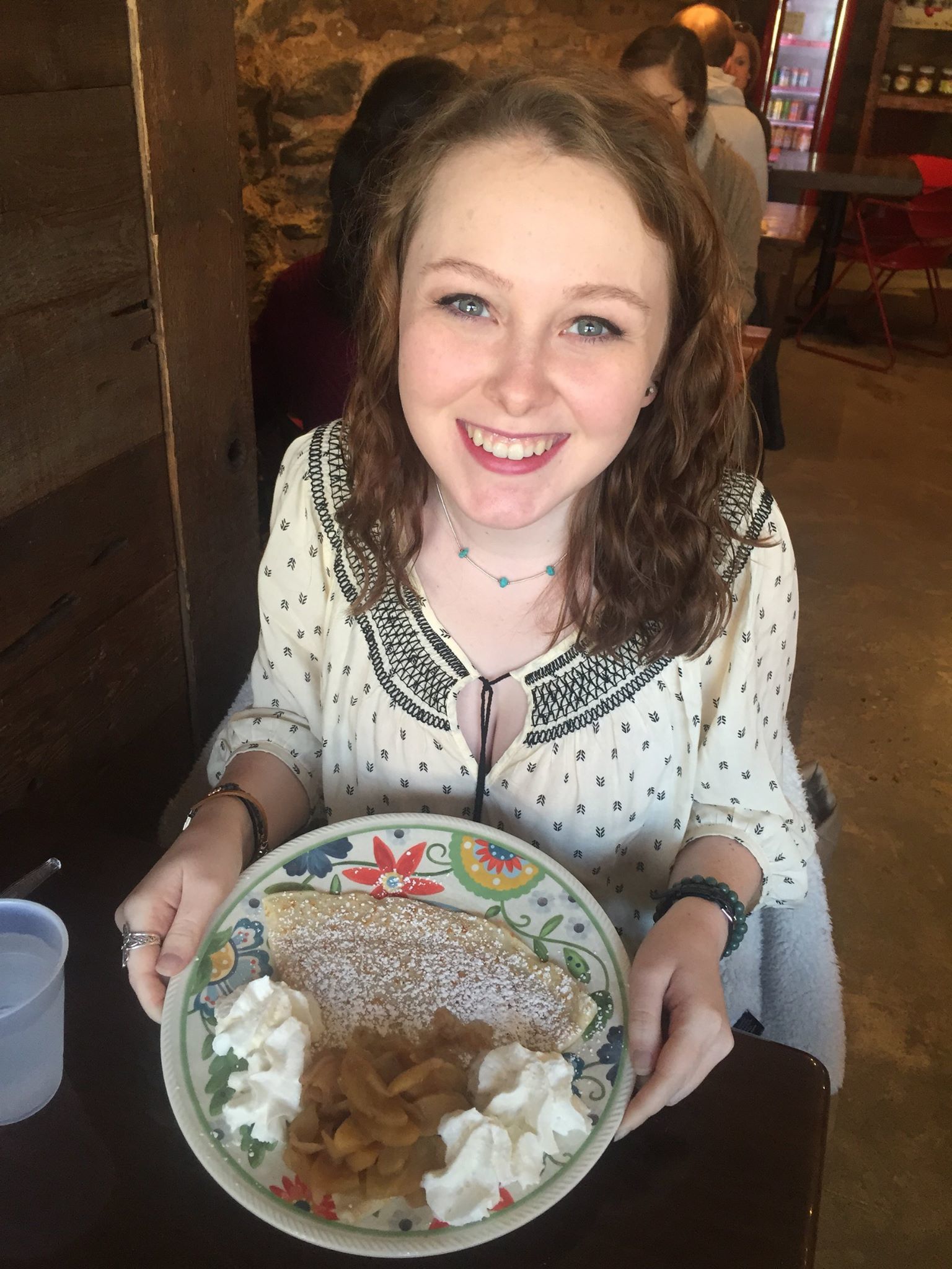 Placeholder headshot for Elizabeth Osman.