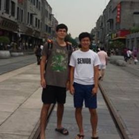 Huyun Chen’s headshot.