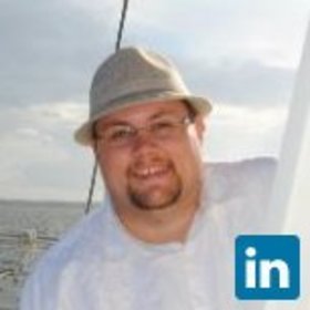 Steven Dufur’s headshot.