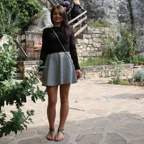 Lora Stoyanova’s headshot.