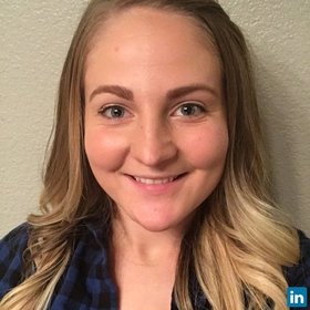 Amanda Hoff’s headshot.