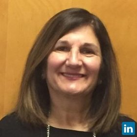 Colleen Wenzler’s headshot.