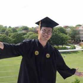 Gan Wang’s headshot.