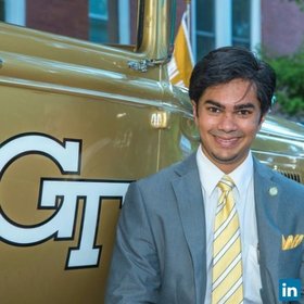 Jonathan Gosyne’s headshot.