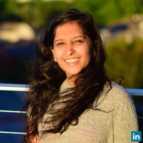 Aastha Jalan’s headshot.