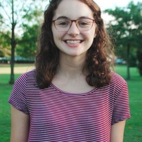 Rachel Raisin’s headshot.