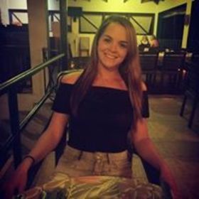 Amber Harris’ headshot.