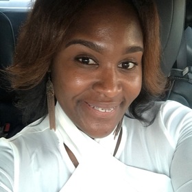 Candace Harshaw’s headshot.