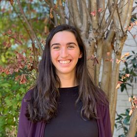 Jessica Hardy’s headshot.