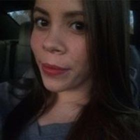 Alyse Amores’ headshot.