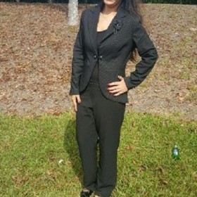 Dolly Kadhiwala’s headshot.