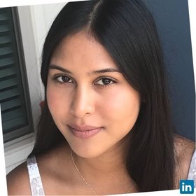 Monica Moreno Barriga’s headshot.