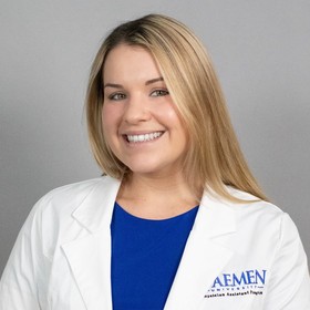 Kylee Lashomb’s headshot.