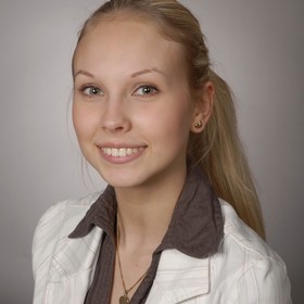 Jacqueline Sube’s headshot.
