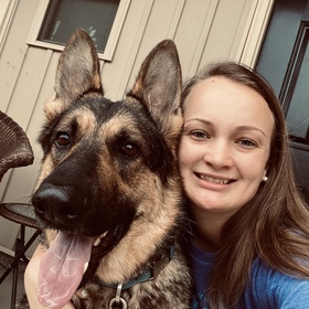 Gina Psihogios’ headshot.