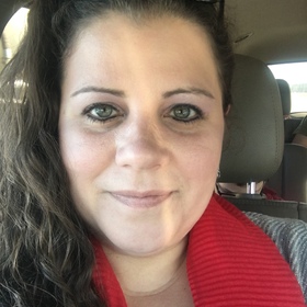 Annasue Hardin’s headshot.