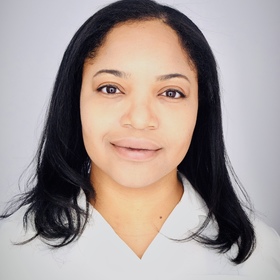 Natashia Azinge’s headshot.