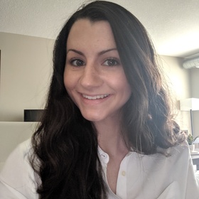 Gabrielle Schlabra’s headshot.