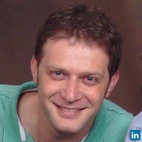 Eran Medan’s headshot.