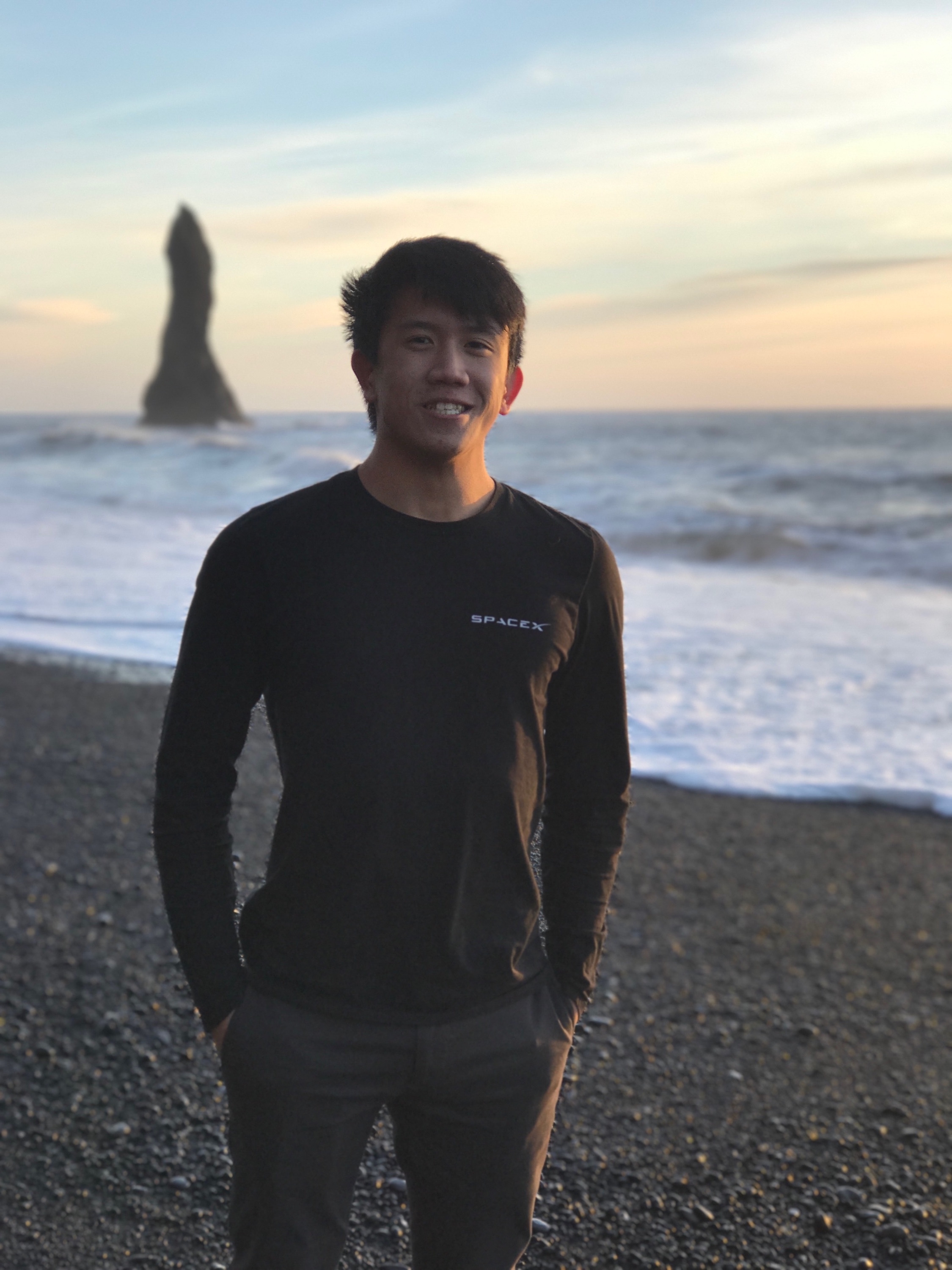 Placeholder headshot for Daniel Kurniawan.