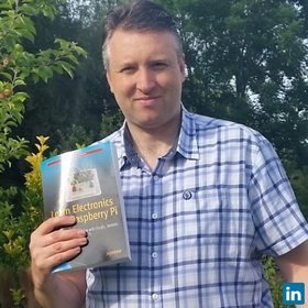 Stewart Watkiss’ headshot.