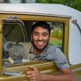 Kirtan Parekh’s headshot.