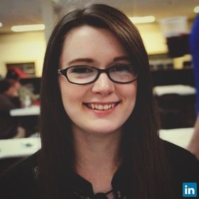 Rebecca Barnes’ headshot.