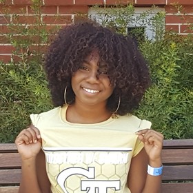 Rebecca Hammond’s headshot.