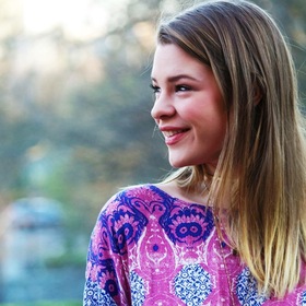 Caroline Geckler’s headshot.