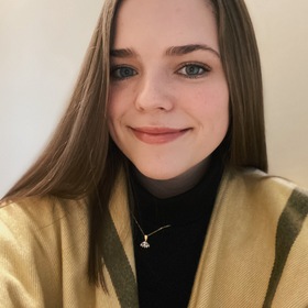 Corinne Januszka