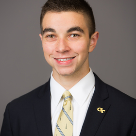 Joshua Shafran’s headshot.