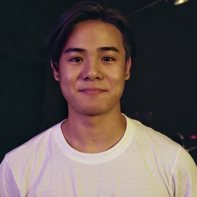 Hongqi Yao’s headshot.