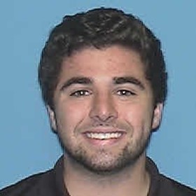 Julian Miqueli’s headshot.