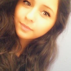 Karina Gonzalez’s headshot.