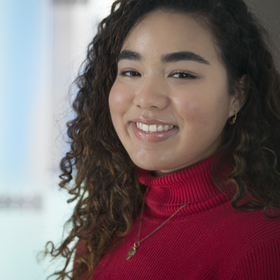 Alexandra Restrepo’s headshot.