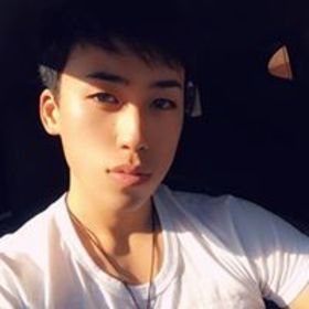 Sunghyeon You’s headshot.