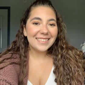 Alexandra Piczkur’s headshot.