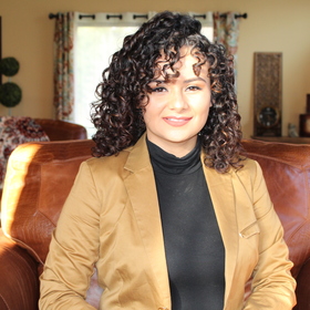 Cindy Rozo’s headshot.