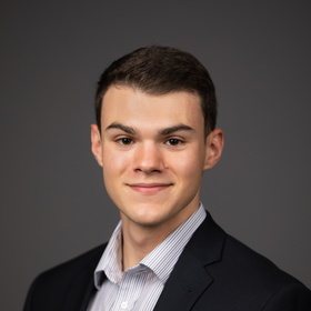 Kyle Cangelosi’s headshot.