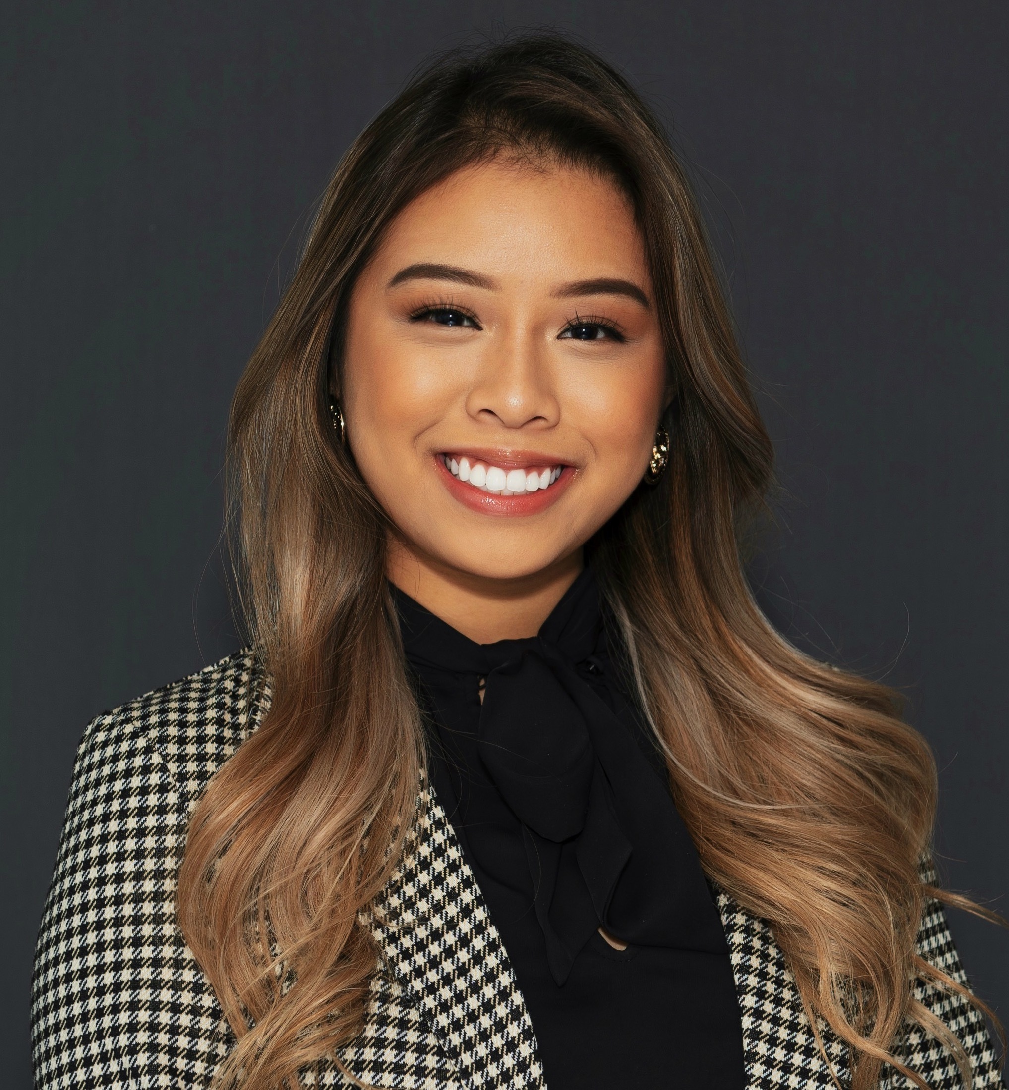 Placeholder headshot for Sheila Trinh.